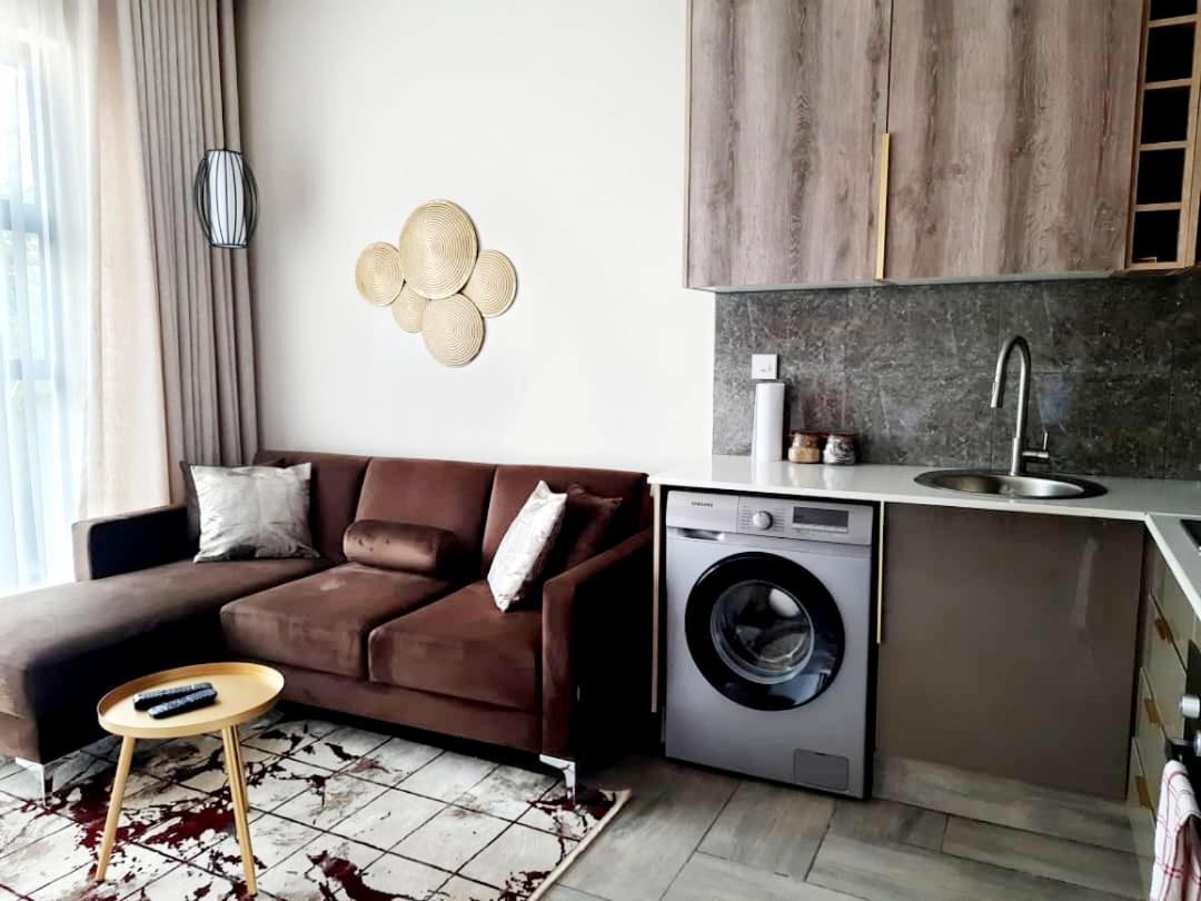 Instahomes By Tru - Garden Suites Blantyre Extérieur photo